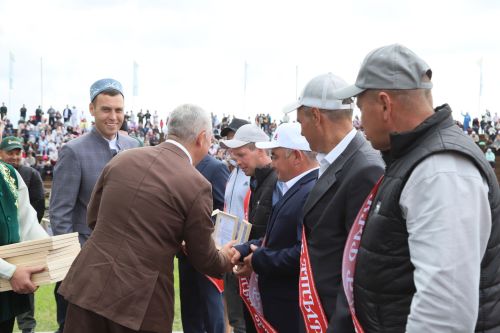 Мөслим Сабан туе – 2026: кыр батырларына бүләкләр, мавыктыргыч көрәш һәм меңләгән кунак
