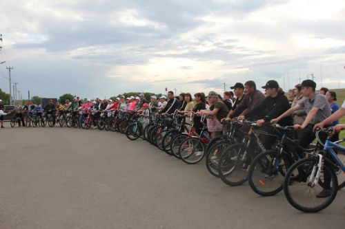 Мөслим Россия көнен 500 кешелек велойөреш белән билгеләп үтте