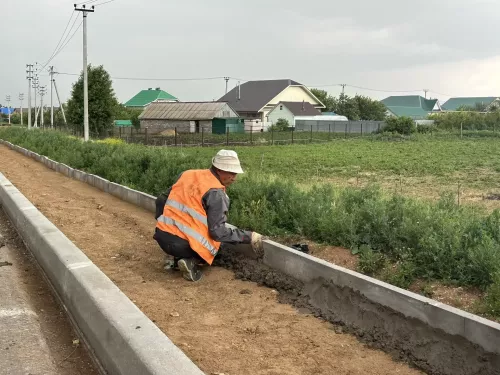 Мөслим районында юлларны төзекләндерү эшләре дәвам итә
