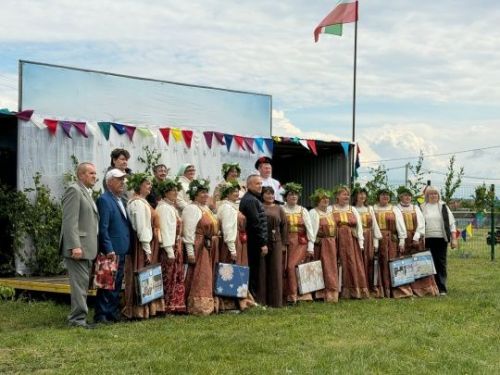 Бүген Рус Шуган авылында Троица бәйрәме зурлап билгеләп үтелде