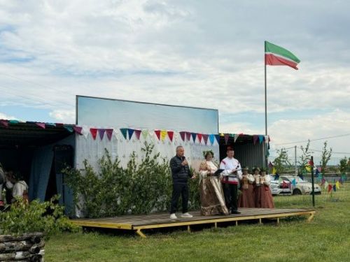 Бүген Рус Шуган авылында Троица бәйрәме зурлап билгеләп үтелде