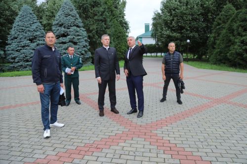 Мөслимгә Татарстан Республикасының Экология һәм табигый ресурслар министры Азат Җиһаншин килде