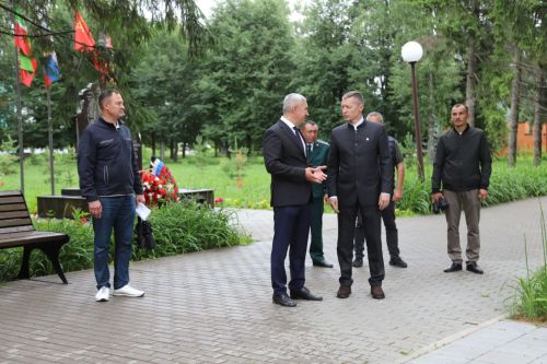 Мөслимгә Татарстан Республикасының Экология һәм табигый ресурслар министры Азат Җиһаншин килде