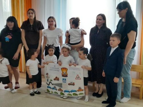 Балалар иминлеге – беренче урында: бакчада файдалы чара узды