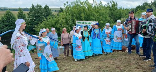 Нарат Асты авылында Салкын чишмә коесын ачу тантанасы узды