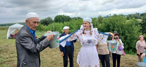 Нарат Асты авылында Салкын чишмә коесын ачу тантанасы узды