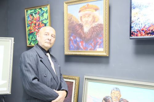 Мөслимдә Рөстәм Шаһиевнең «Ватанымның чиксез киңлекләре» күргәзмәсе ачылды