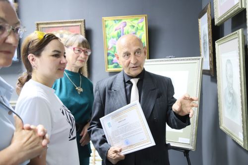 Мөслимдә Рөстәм Шаһиевнең «Ватанымның чиксез киңлекләре» күргәзмәсе ачылды