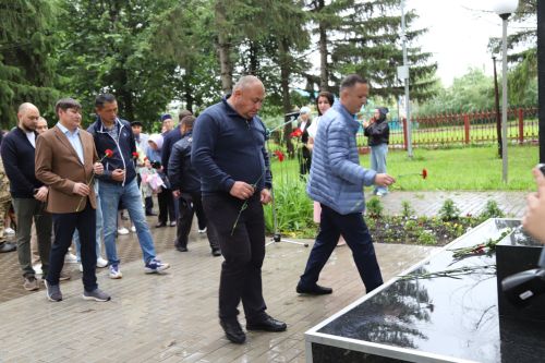 Хәтер яшәгәндә, геройлар онытылмас!