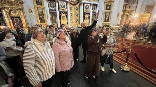 Мөслим районы делегациясе Казан епархиясе музеенда: экскурсия һәм җыр бәйрәме