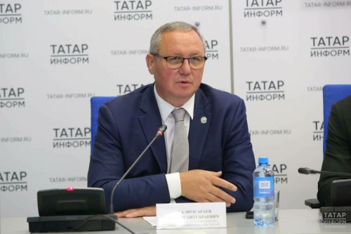 Айдар Сәлимгәрәев: Татарстанның Электрон мактау тактасында 47 журналист тәкъдим ителгән