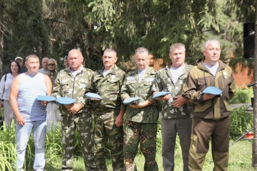 2 август - Һава десанты гаскәрләре көне буларак билгеләп үтелде