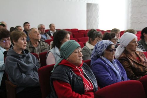 Баек һәм Иске Карамалы авыл җирлекләрендә халык җыеннары узды