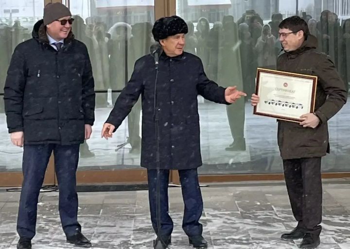 «Мөслим-информ» журналистлары бүген яңа автомобильдә беренче съемкаларын ясады