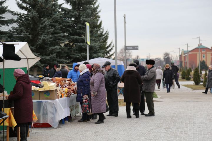 Ярминкәгә килегез!