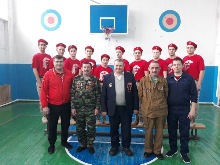 “Ягез әле, егетләр!”