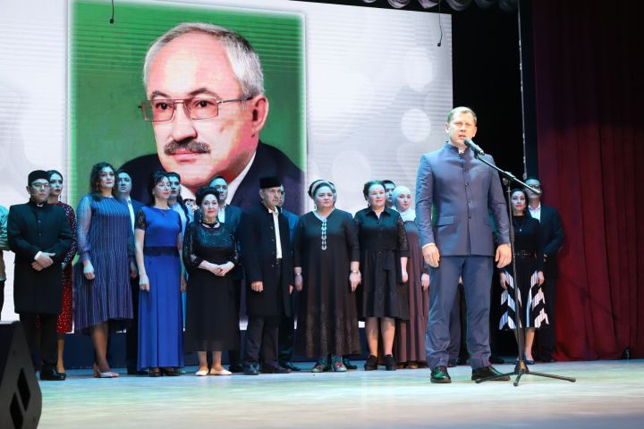 “Мөслим белән горурланып яшәде...”
