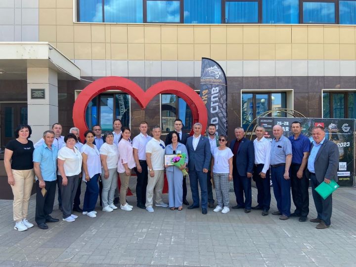 Менделеевск районында семинар-киңәшмәдә мөслимлеләр бүләкләнде.