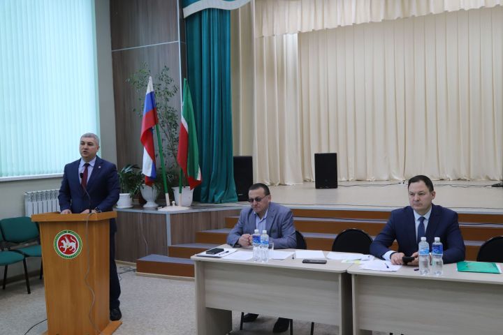 Олы Чакмакта авыл җыены