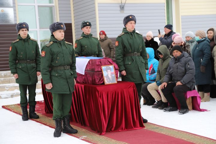 Якташыбызны соңгы юлга озаттык