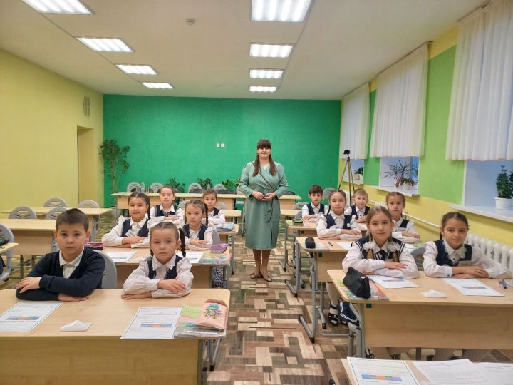 Кичә  Мөслим гимназиясе базасында «Ел укытучысы» Бөтенроссия конкурсының муниципаль этабы узды