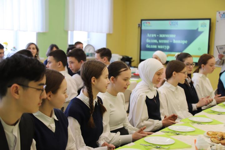 “Җитәкче белән иртәнге аш” чарасы гимназиядә
