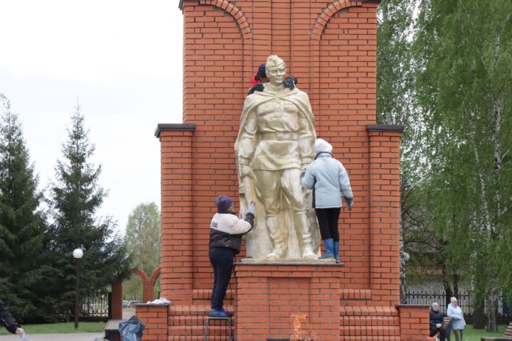 Бәйрәм алды җыештырулары дәвам итә