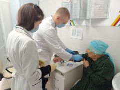 Гимназиянең медицина сыйныфы укучылары интернат-йортта булдылар