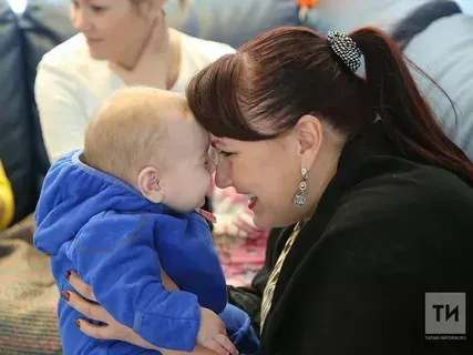 Якты булып, балкып торсын, Бүген – Әниләр көне!