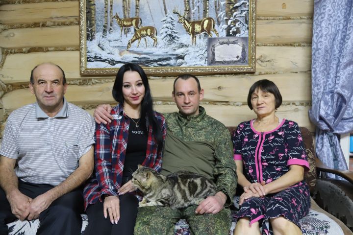 Курку белмәс егет