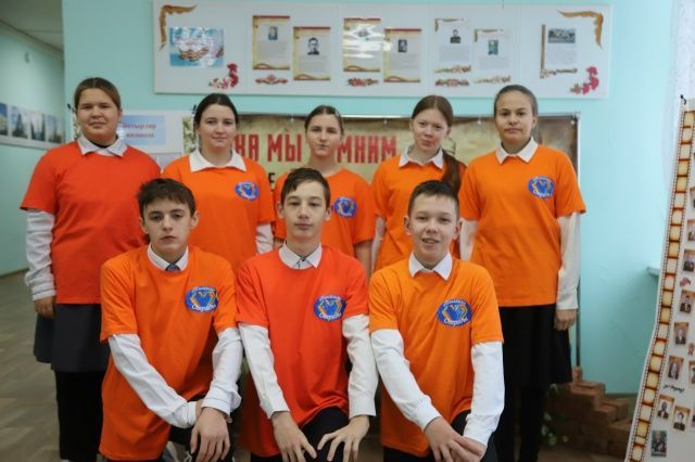 Олы Чакмак мәктәбендә “Тылсым” волонтерлар отряды эшли
