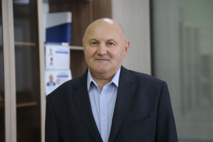 Дөньяга яктылык өләшә