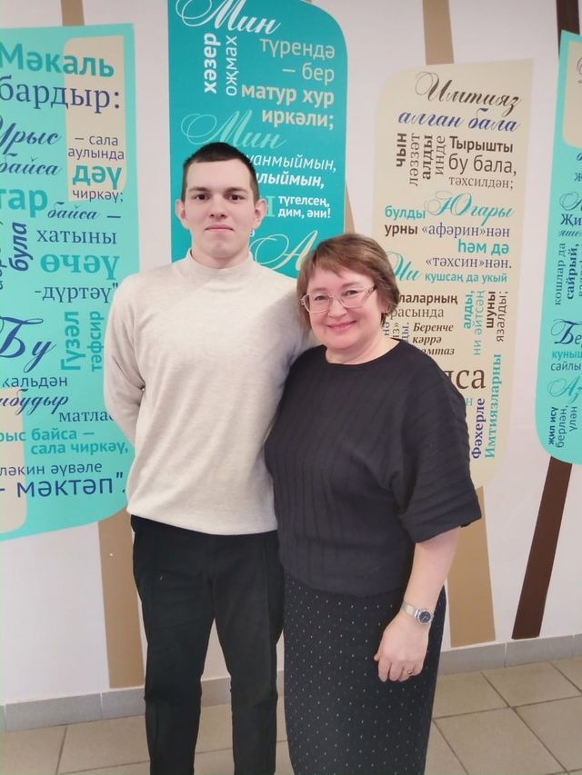 Мөслим урта мәктәбе укучысы тарихтан олимпиада җиңүчесе булды