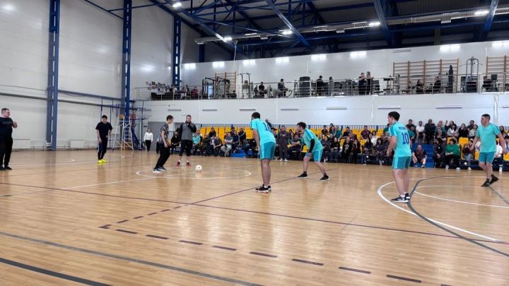 Оешма һәм предприятиеләр арасында XXXV кышкы спартакиада уеннары дәвам итә