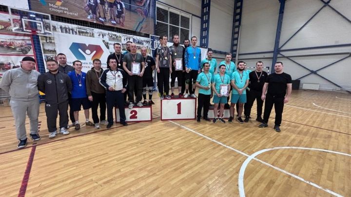 Оешма һәм предприятиеләр арасында XXXV кышкы спартакиада уеннары дәвам итә