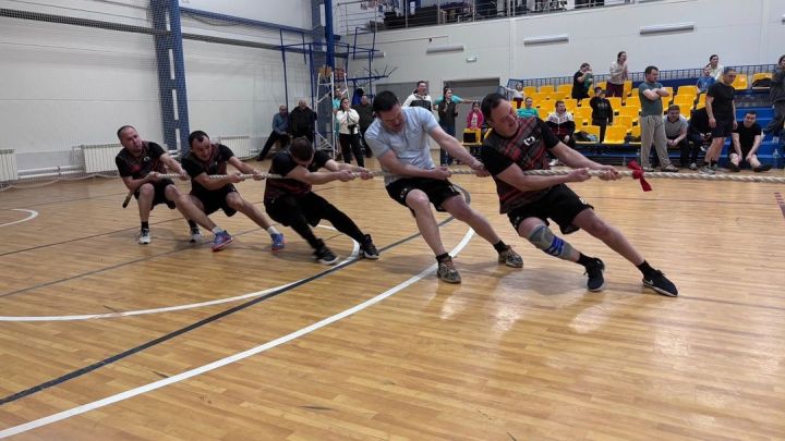 Оешма һәм предприятиеләр арасында XXXV кышкы спартакиада уеннары дәвам итә