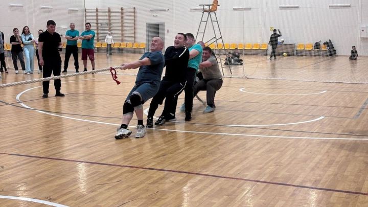 Оешма һәм предприятиеләр арасында XXXV кышкы спартакиада уеннары дәвам итә