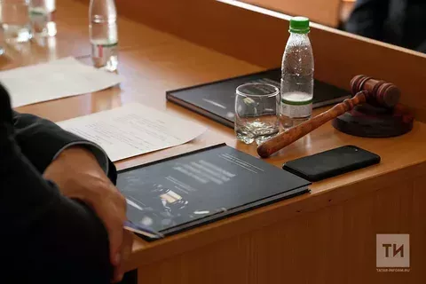 Тәрәзә аша кергән