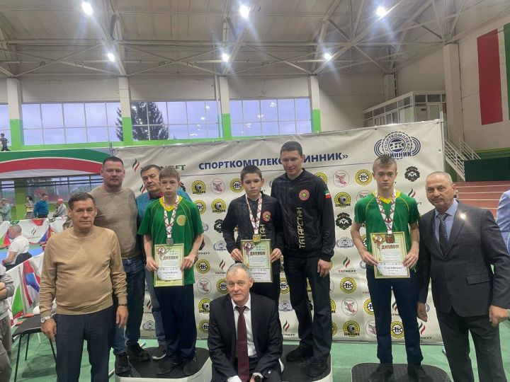 Илһам Шакиров истәлегенә IV республикакүләм татар милли көрәш бәйгесе узды
