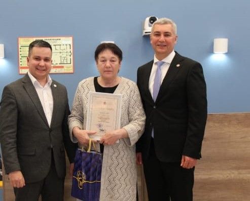 12 май — Шәфкать туташлары бәйрәме. Мөслим районында тантаналы чара