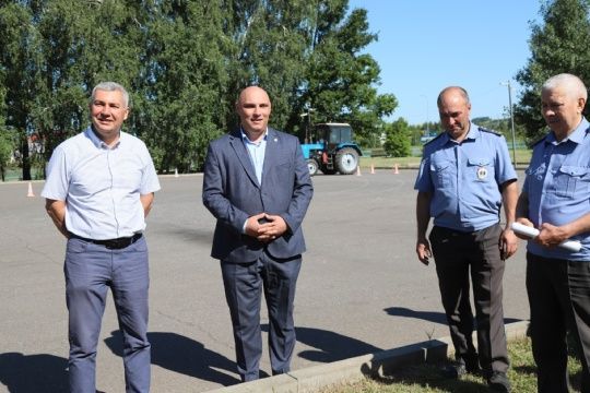 Мөслим политехникумында семинары узды
