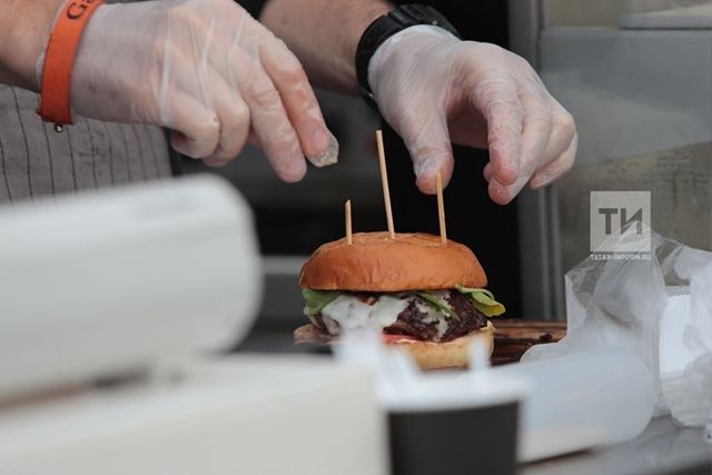 Гамбургерның туган көне