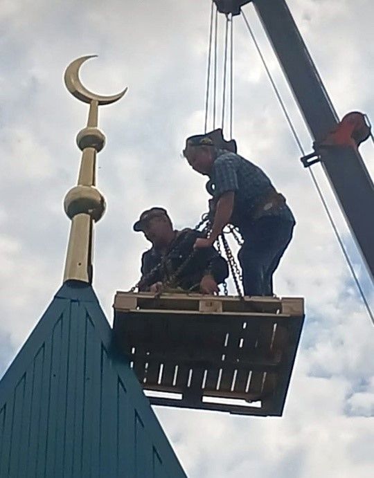 Иске Чакмак авылы мәчетенә ай куелды