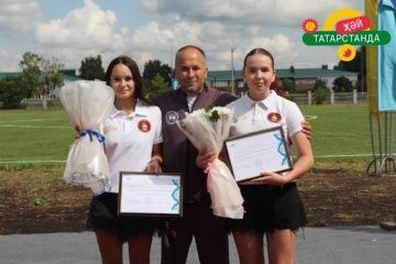 Физкультурачылар көнендә Мөслимнең «Яшьлек» стадионы ремонттан соң янәдән үз ишекләрен ачты