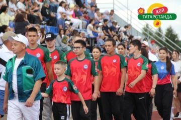 Физкультурачылар көнендә Мөслимнең «Яшьлек» стадионы ремонттан соң янәдән үз ишекләрен ачты