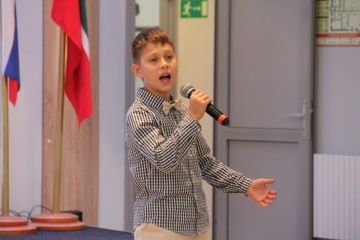 «Мизгел» яшьләр үзәгендә «Мәктәпкә әзерләнергә ярдәм ит!» хәйрия акциясе кысаларында чара үтте