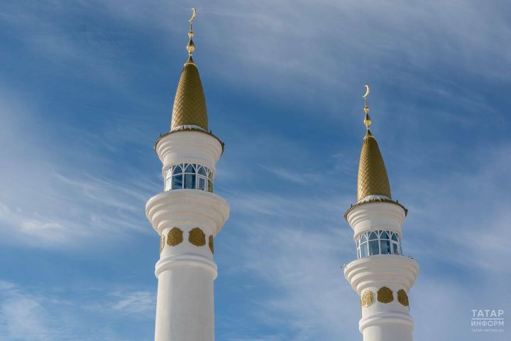 Рөстәм Миңнеханов Ураза һәм Корбан бәйрәмнәрен бәйрәм итү көннәрен билгеләде