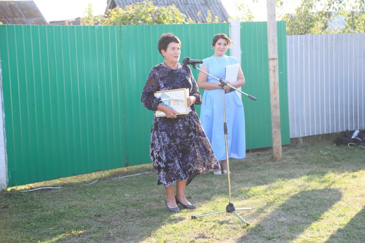 Баек кызын зурлады
