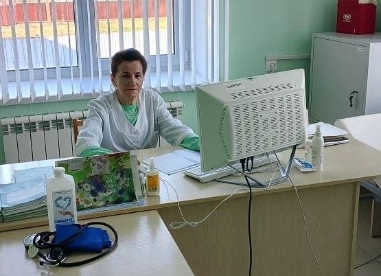 Раушания Сафина: 36 ел Елгабаш авылында фельдшер хезмәтен башкара
