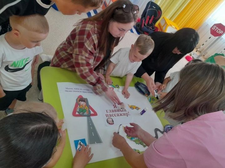 Балалар иминлеге – беренче урында: бакчада файдалы чара узды